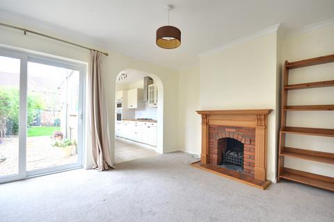 3 bedroom terraced house to rent, Newdigate Road, Harefield, Middlesex, UB9 6EL