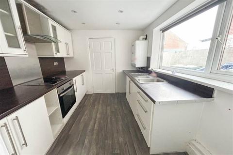 1 bedroom flat for sale, Roker Avenue, Roker