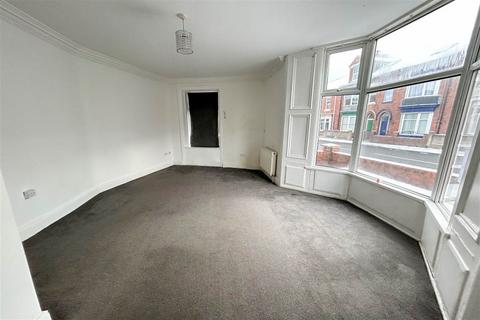 1 bedroom flat for sale, Roker Avenue, Roker