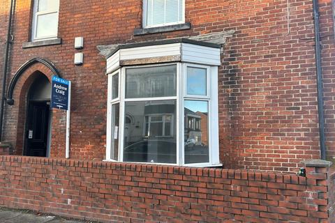 1 bedroom flat for sale, Roker Avenue, Roker