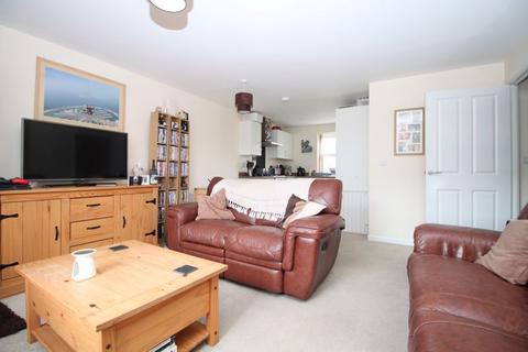 2 bedroom apartment to rent, Whites Way, Hedge End