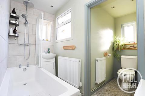 77 Blackheath Road, Lowestoft, NR33 7JF