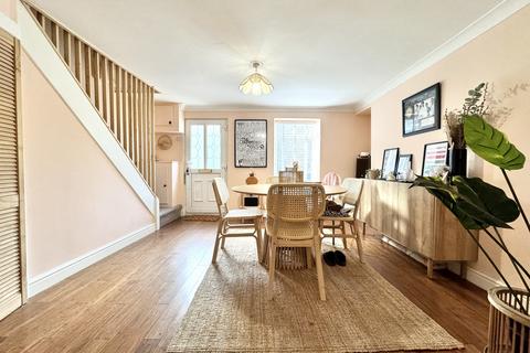 2 - 3 Low Row, Mountain Ash, CF45 4DL