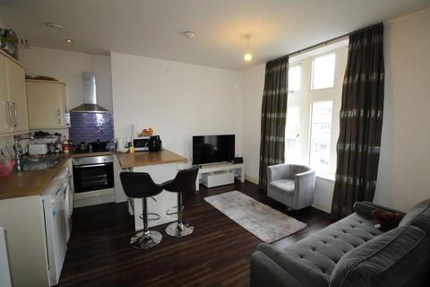 2 bedroom apartment to rent, Parkgate, Oakwood