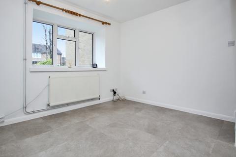 undefined, Tilgate, Crawley RH10