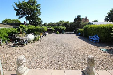 2 bedroom detached bungalow for sale, Eelmere Lane, Cowden