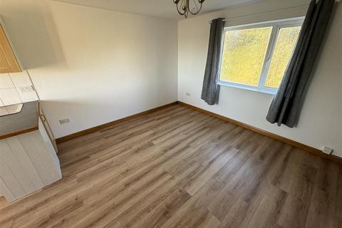 1 bedroom flat to rent, Trowels Lane, Derby DE22