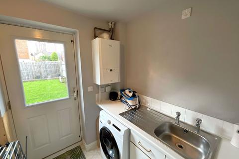 3 bedroom townhouse for sale, Dorothy Adams Close, Cradley Heath B64