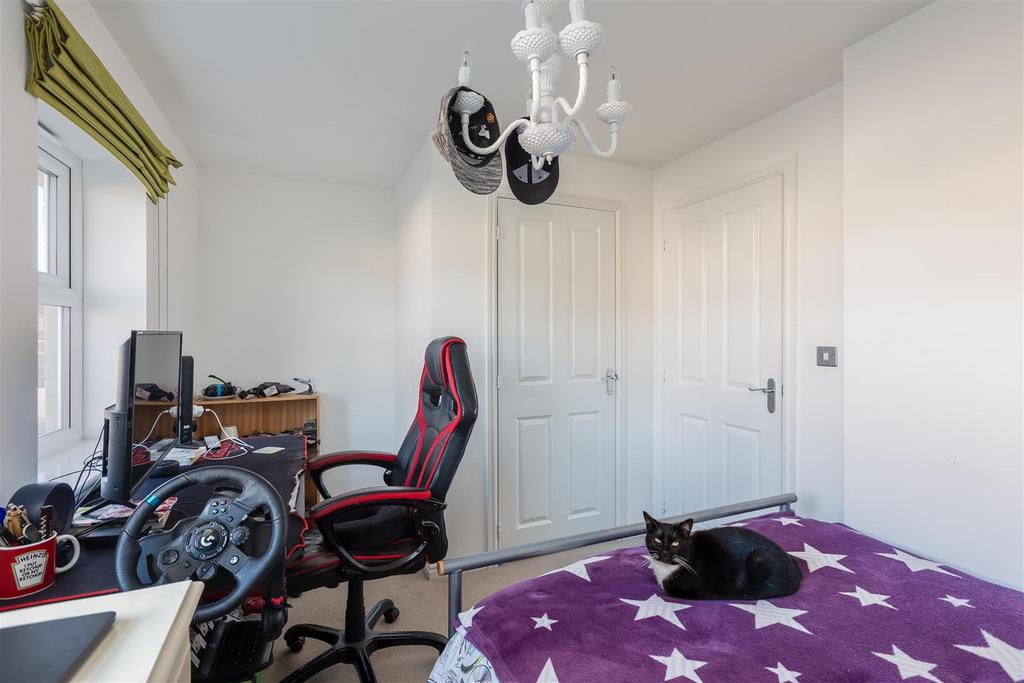 Woodlands Park 91 Bedroom 2-2.jpg