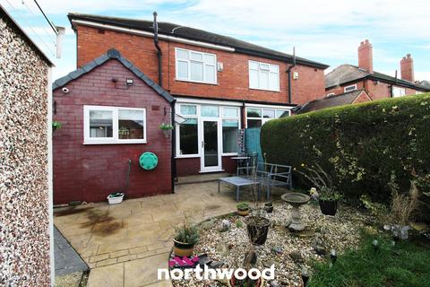 3 bedroom semi-detached house for sale, Manor Drive, Doncaster DN2