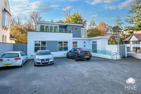 2 bedroom flat for sale, Branksome Wood Road, Bournemouth BH4