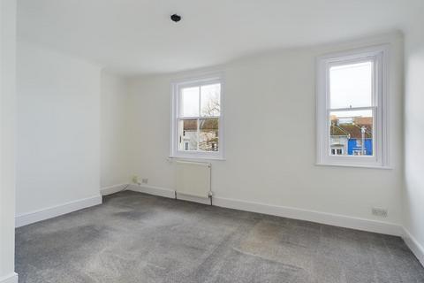 2 bedroom maisonette to rent, Shaftesbury Road, Brighton