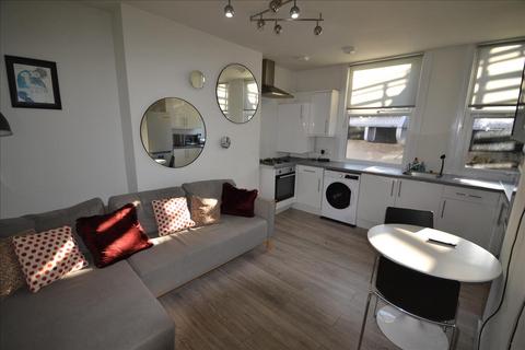 2 bedroom flat to rent, Loveridge Road, London, NW6