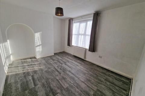 2 bedroom house for sale, Downham Way, Bromley, BR1