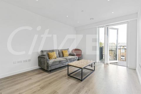 2 bedroom flat to rent, Handley House, 19 Glenthorne Road, London W6