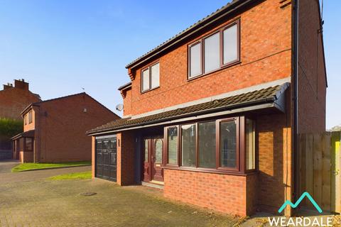 4 bedroom detached house for sale, The Gardens, Crook DL15