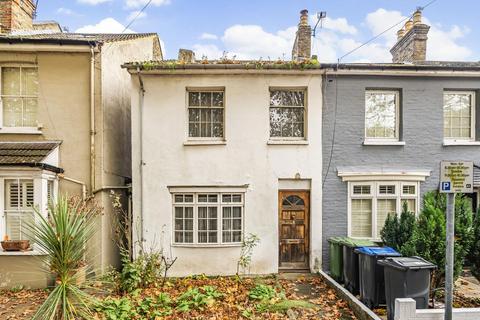 2 bedroom end of terrace house for sale, Fairfield East, Kingston Upon Thames KT1