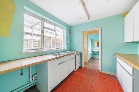 2 bedroom end of terrace house for sale, Fairfield East, Kingston Upon Thames KT1