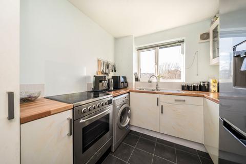 2 bedroom apartment for sale, Inverine Road, Charlton, SE7