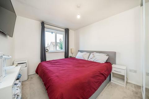 2 bedroom apartment for sale, Inverine Road, Charlton, SE7