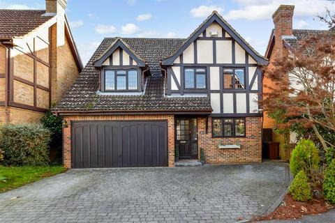 4 bedroom detached house for sale, Roseacre Gardens, Bearsted, Maidstone, Kent