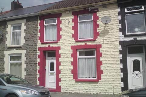 3 bedroom terraced house to rent, Tallis Street, Cwmparc, Treorchy.