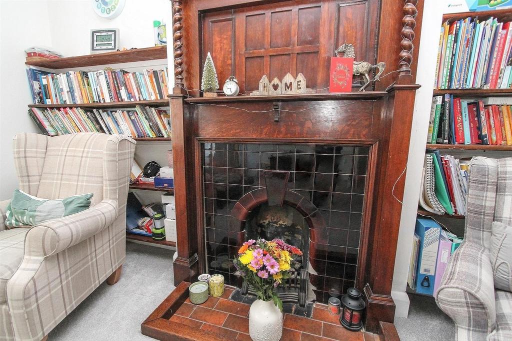 Fireplace a.jpg