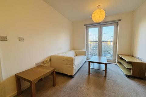 1 bedroom flat to rent, Oriel Gardens, M7 1AA