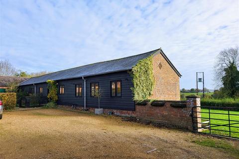 2 bedroom barn conversion for sale, CHAIN FREE stable conversion - Patient End, Furneux Pelham, Buntingford