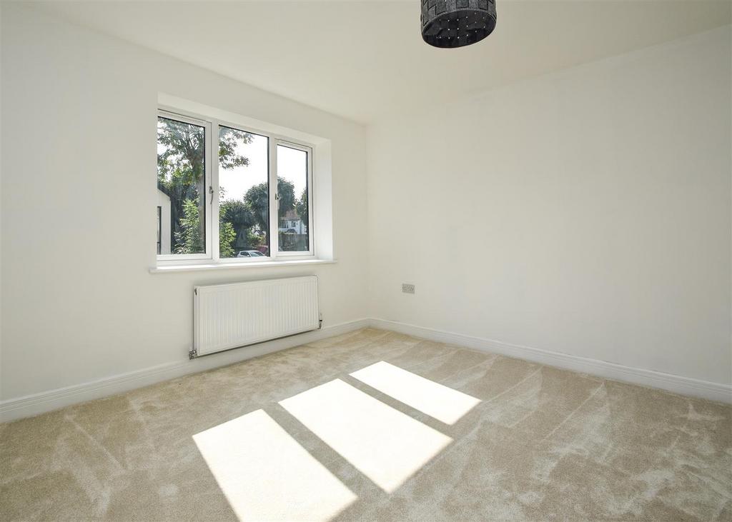 83 A Goldthorn Hill-15.jpg