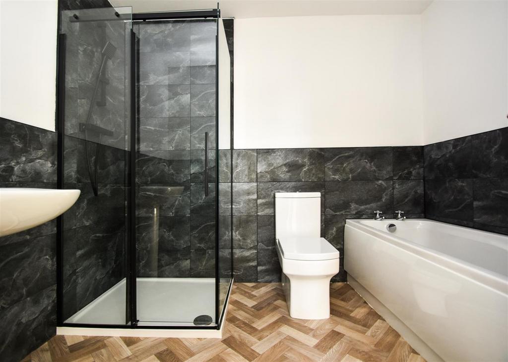 83 A Goldthorn Hill-08.jpg