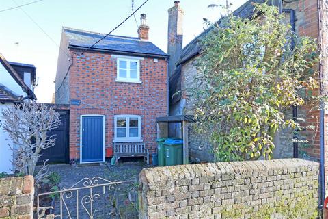 2 bedroom detached house for sale, Haddenham, Buckinghamshire