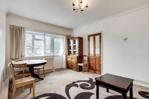 2 bedroom flat for sale, Shepherds Bush Road, Hammersmith W6 7PJ