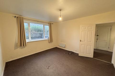 1 bedroom flat to rent, Brantingham Road, Manchester, M16 8QG