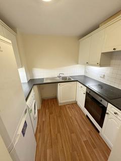 2 bedroom apartment to rent, Hermitage Close, Abbey Wood, SE2 9NS