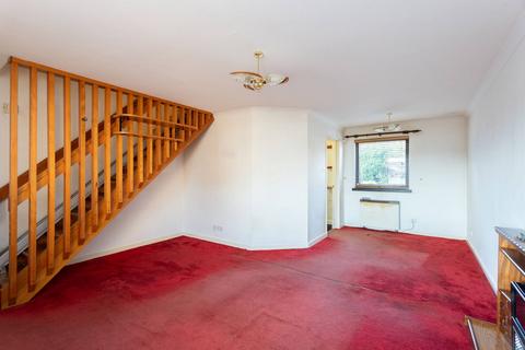 2 bedroom end of terrace house for sale, 39 Haddington Gardens, Dundee, DD4 0RL