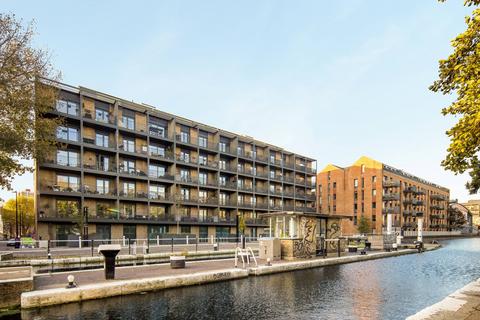 2 bedroom apartment for sale, Skippers Yard, London, E3