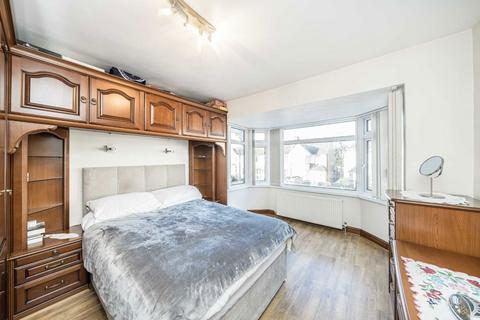 5 bedroom house to rent, Rydal Crescent, Greenford UB6