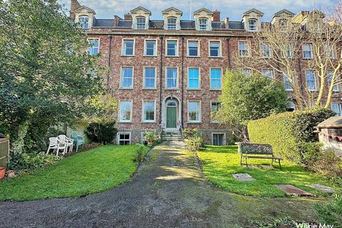3 bedroom flat for sale, Esplanade, Minehead TA24