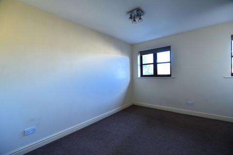 2 bedroom terraced house to rent, Colthirst Drive, Clitheroe, BB7