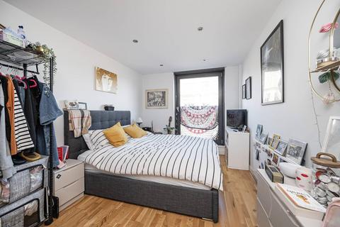 2 bedroom flat for sale, Hackney Road, Shoreditch, London, E2