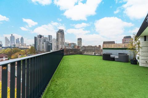 4 bedroom penthouse for sale, Newport Street, Kennington, London, SE11