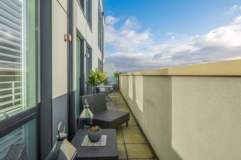 48, Hopkins Court Whelan Road, Acton, London, W3 8TB