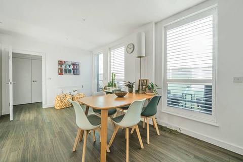 48, Hopkins Court Whelan Road, Acton, London, W3 8TB