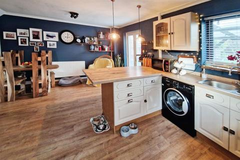 49 Gregory Close, Pencoed, Bridgend, CF35 6RF
