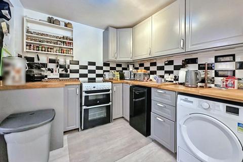 4 bedroom terraced house for sale, Sycamore Avenue, Washington, Tyne and Wear, NE38 9BH