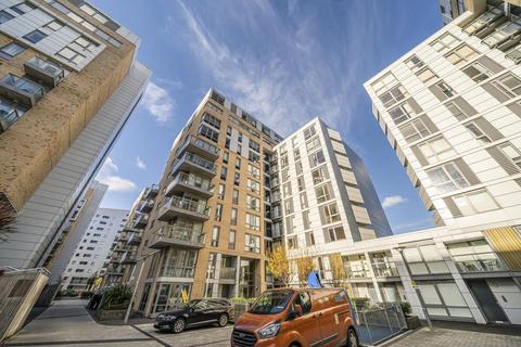 2 bedroom penthouse for sale, Dowell Street, Greenwich