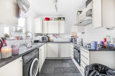 2 bedroom apartment for sale, East India Way, Croydon, CR0