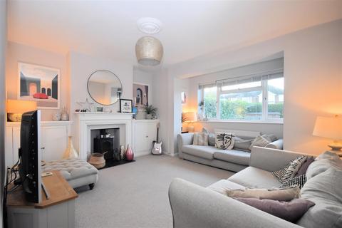 3 bedroom semi-detached house for sale, Carrington Crescent, Wendover HP22