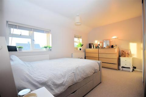 3 bedroom semi-detached house for sale, Carrington Crescent, Wendover HP22